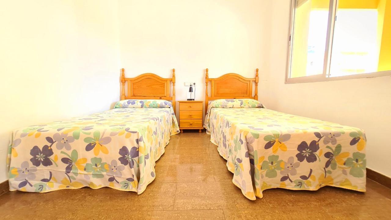 Bonanza - 40 Metros De La Playa! Apartment Гандия Екстериор снимка