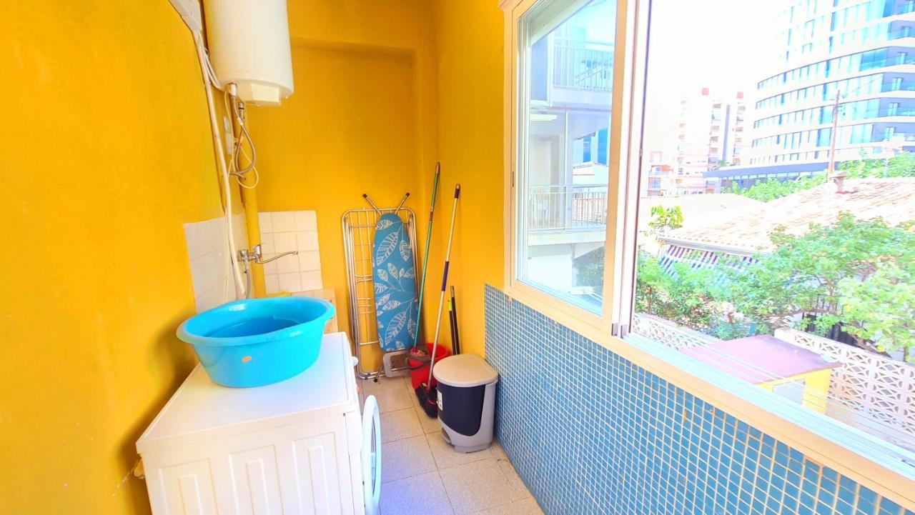 Bonanza - 40 Metros De La Playa! Apartment Гандия Екстериор снимка