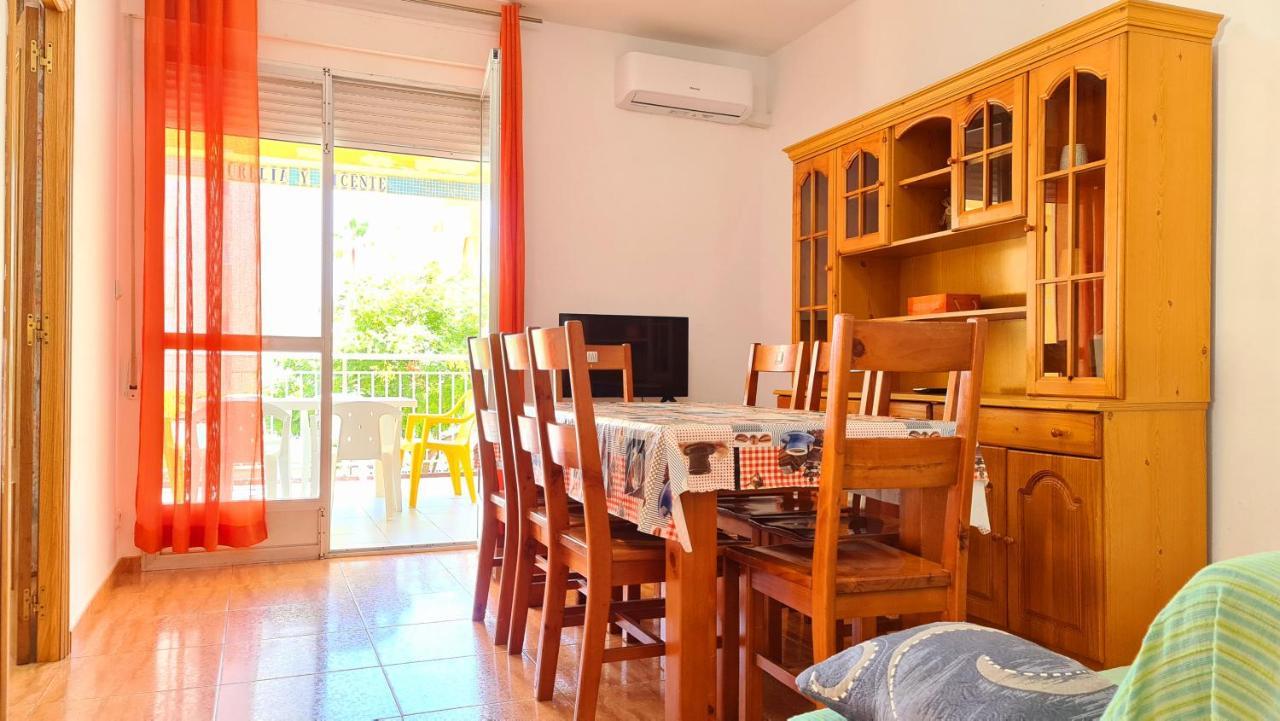 Bonanza - 40 Metros De La Playa! Apartment Гандия Екстериор снимка