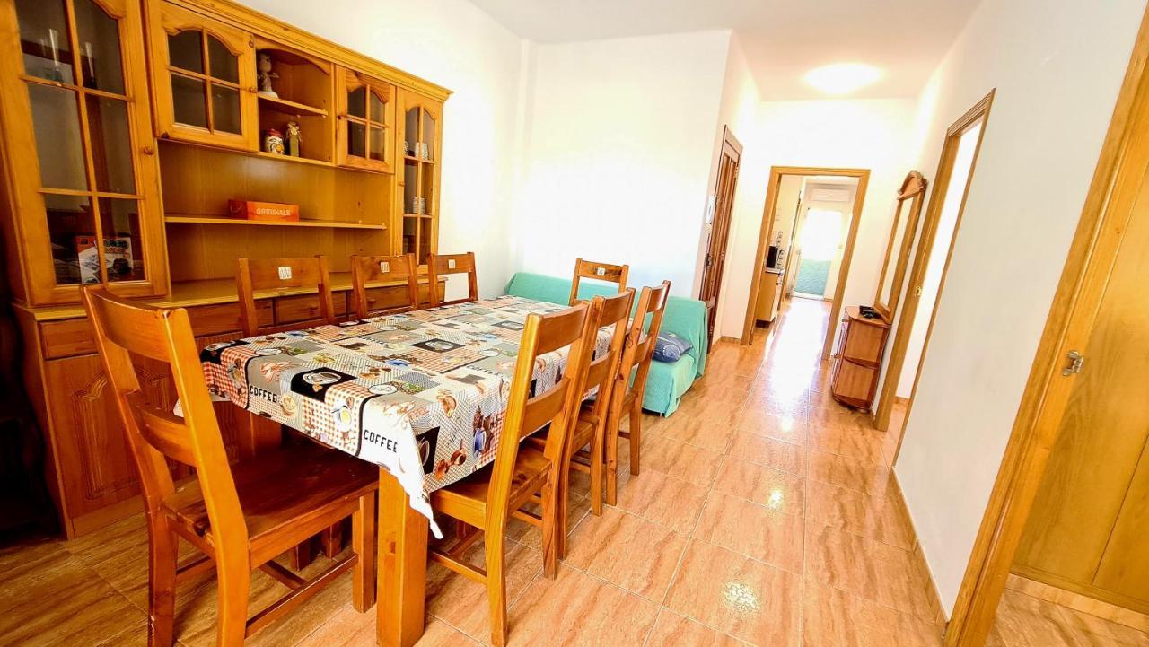 Bonanza - 40 Metros De La Playa! Apartment Гандия Екстериор снимка